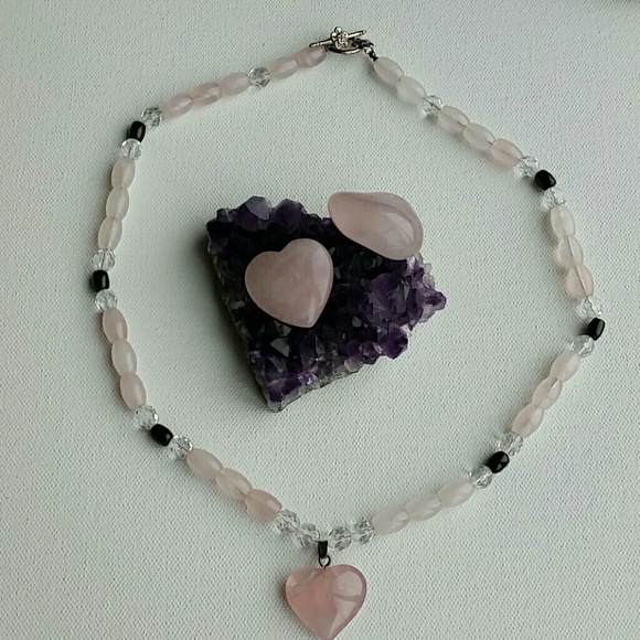 Rose quartz heart necklace with silver 925 clasp